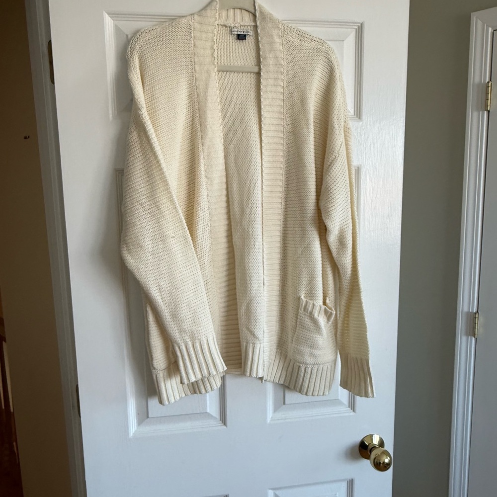 American Eagle Outfitters Cream Cardigan
